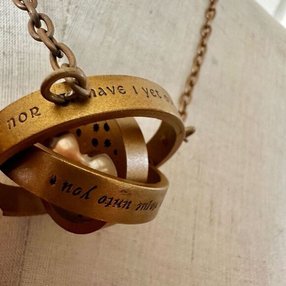 Harry Potter Hermione Time Turner Pendant Necklace - Picture 7 of 8